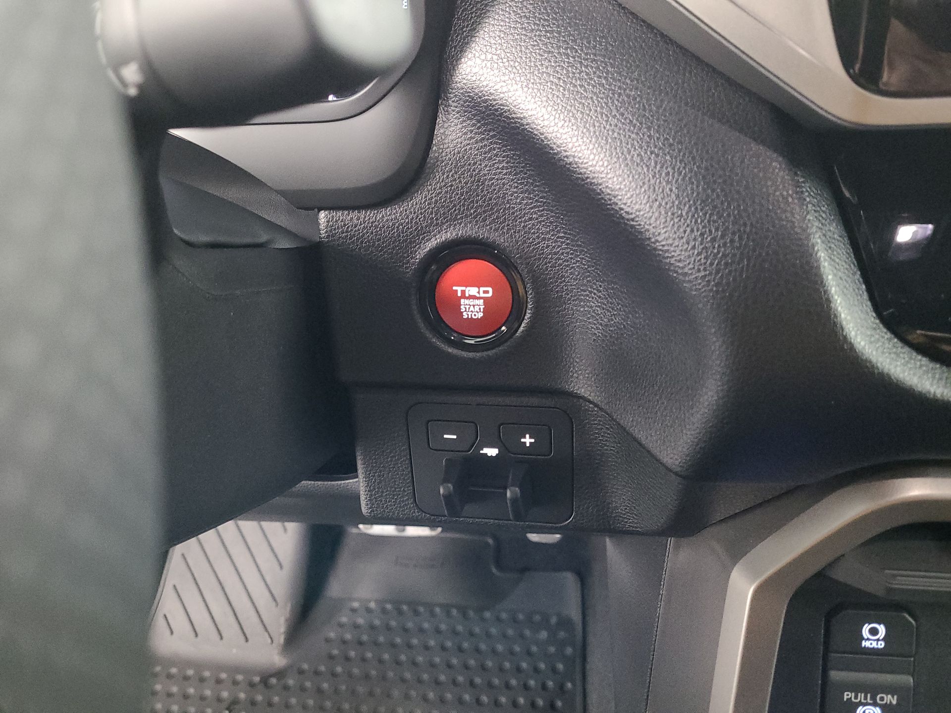 2025 Toyota Tundra 4WD SR