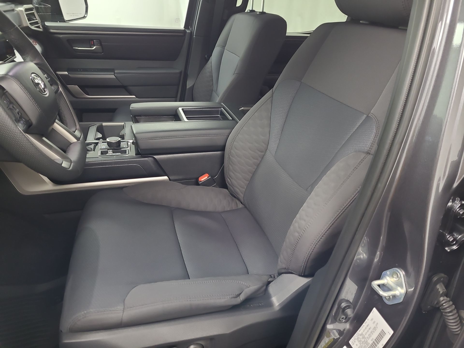 2025 Toyota Tundra 4WD SR