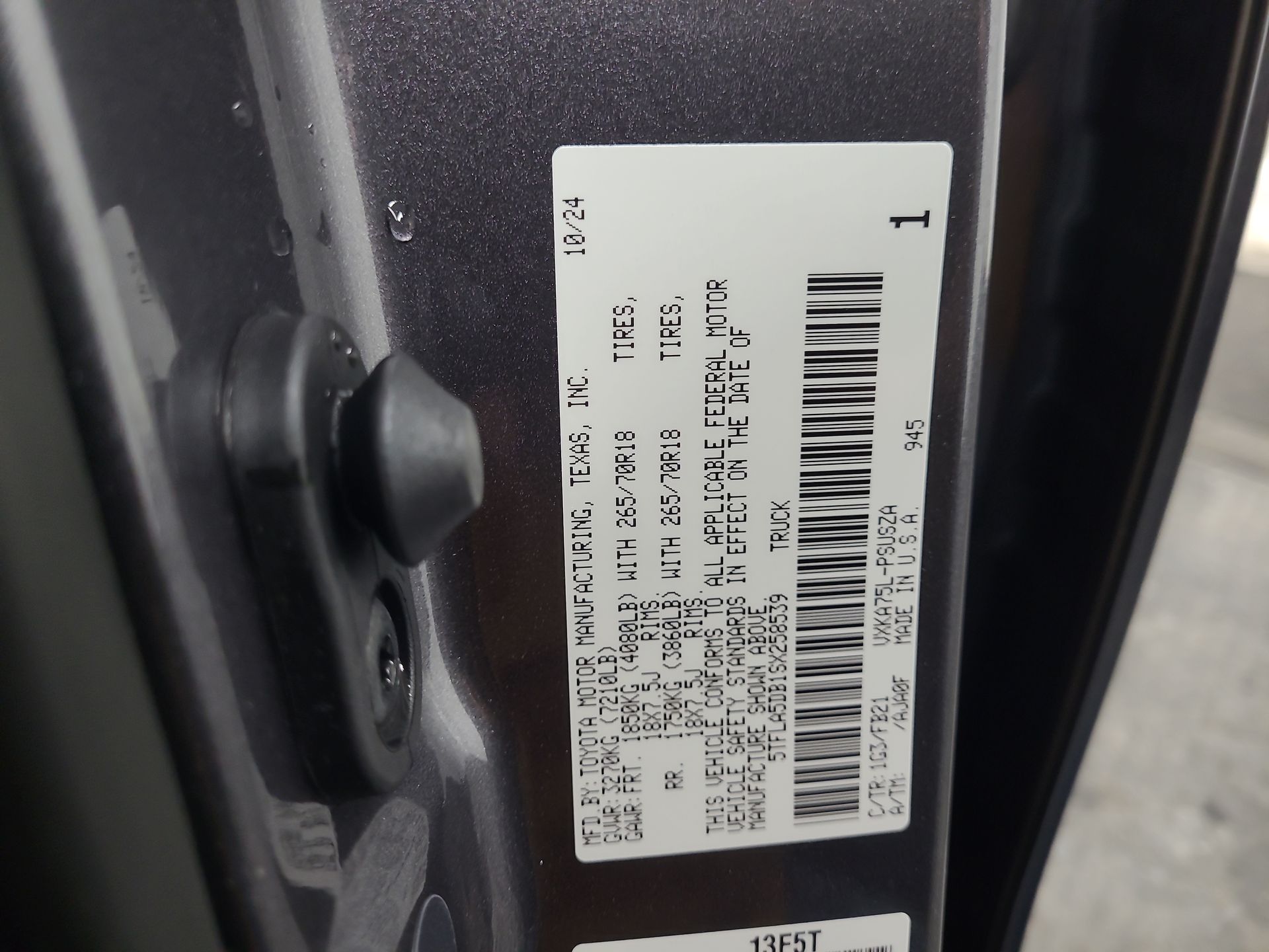 2025 Toyota Tundra 4WD SR