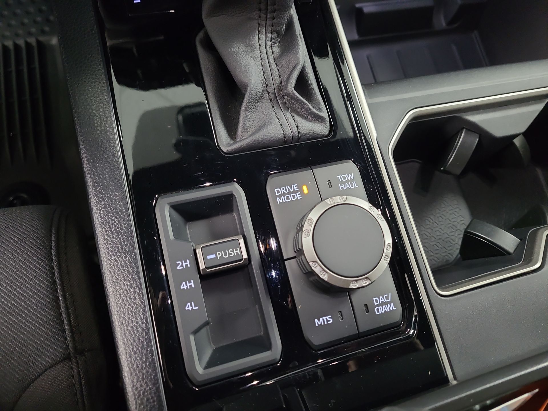 2025 Toyota Tundra 4WD SR