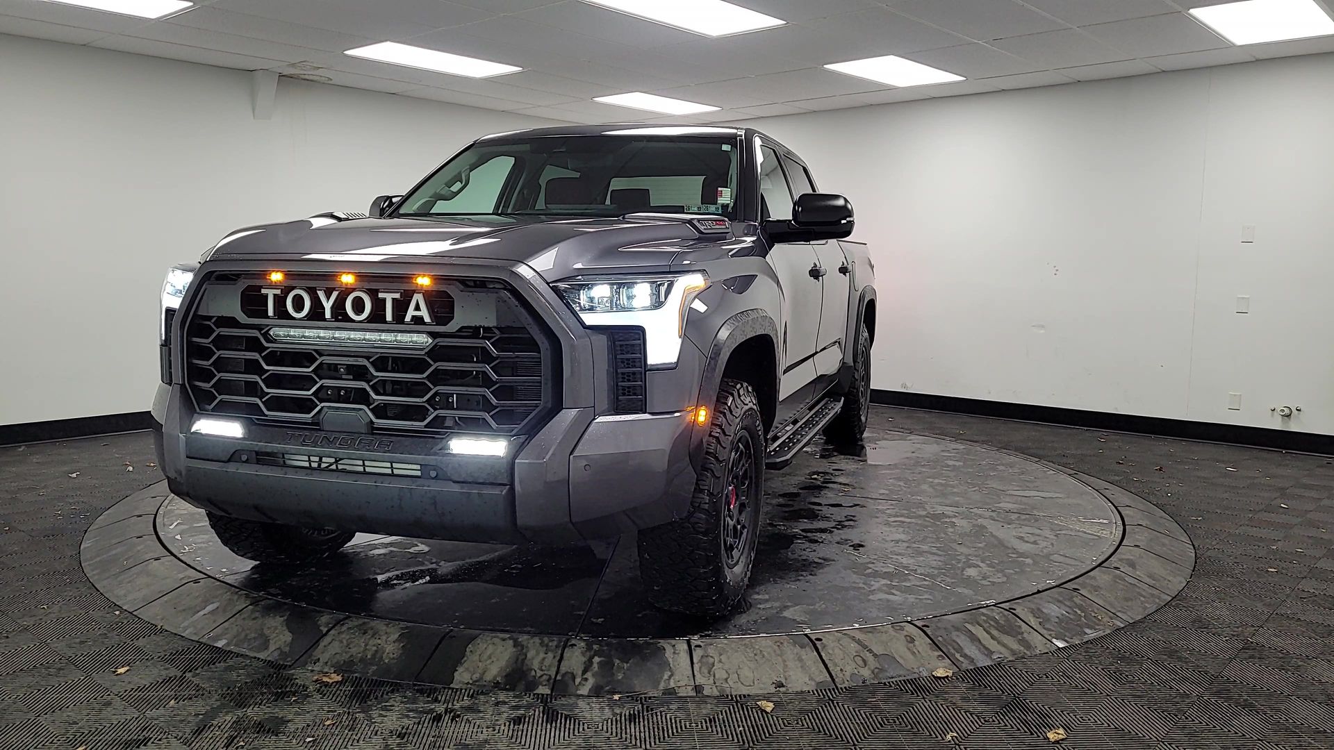 2023 Toyota Tundra 4WD TRD Pro Hybrid
