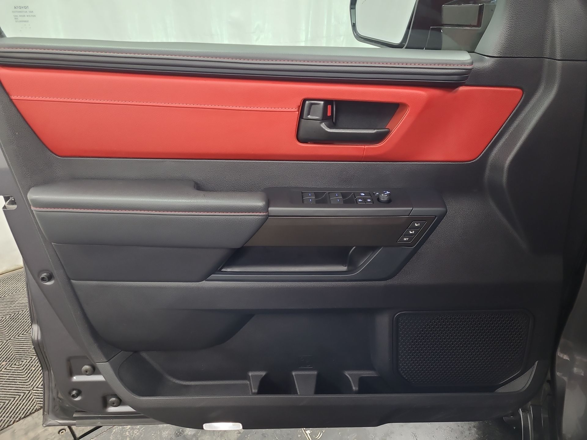 2023 Toyota Tundra 4WD TRD Pro Hybrid