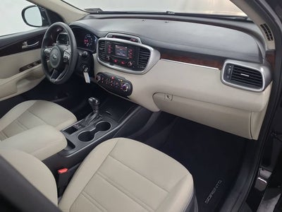 2017 Kia Sorento LX