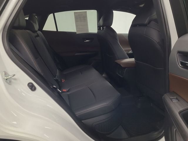 2023 Toyota Venza LE