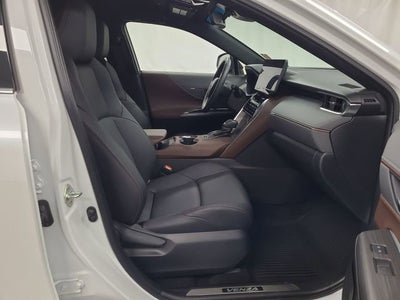 2023 Toyota Venza LE
