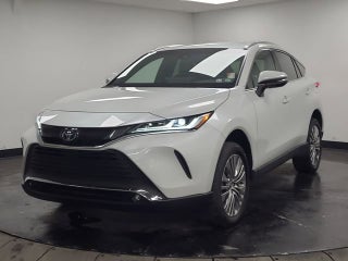 2023 Toyota Venza LE