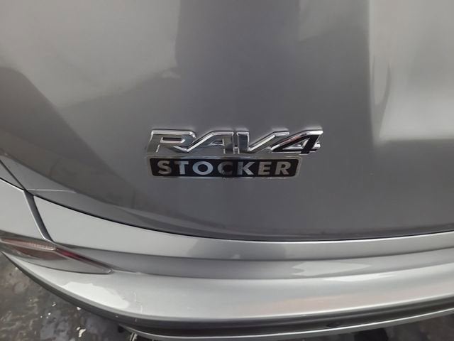 2017 Toyota RAV4 Hybrid Limited