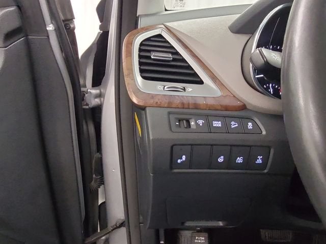 2017 Hyundai Santa Fe Limited Ultimate