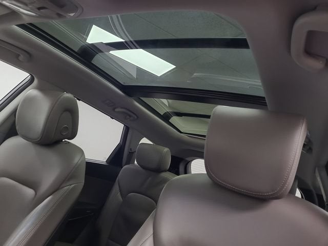 2017 Hyundai Santa Fe Limited Ultimate
