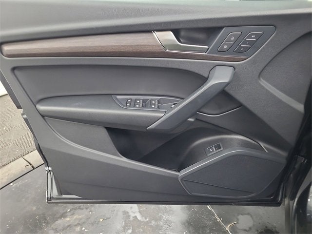 2024 Audi Q5 S line Premium