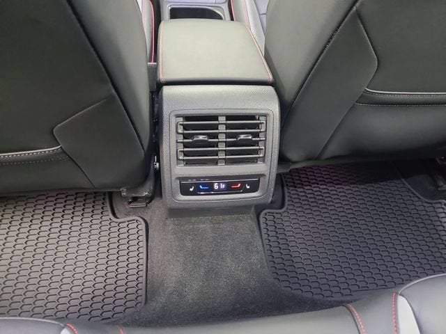 2022 Volkswagen Golf GTI Autobahn