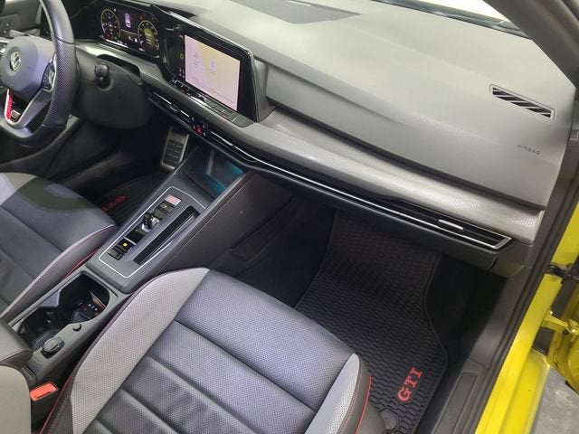 2022 Volkswagen Golf GTI Autobahn