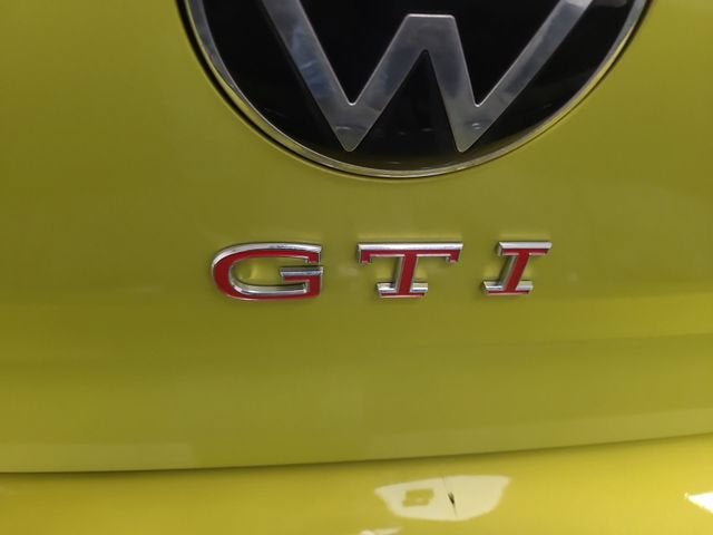 2022 Volkswagen Golf GTI Autobahn