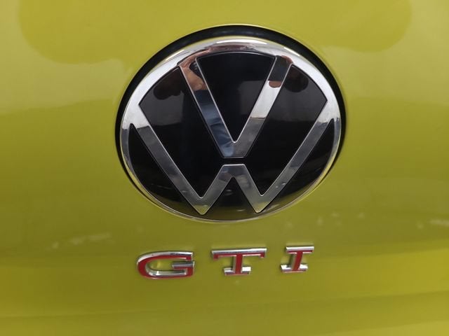 2022 Volkswagen Golf GTI Autobahn