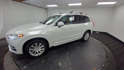 2018 Volvo XC90 Momentum