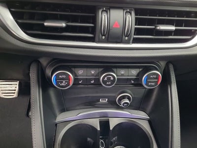 2019 Alfa Romeo Stelvio Ti Sport