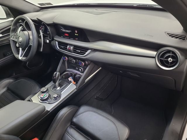 2019 Alfa Romeo Stelvio Ti Sport