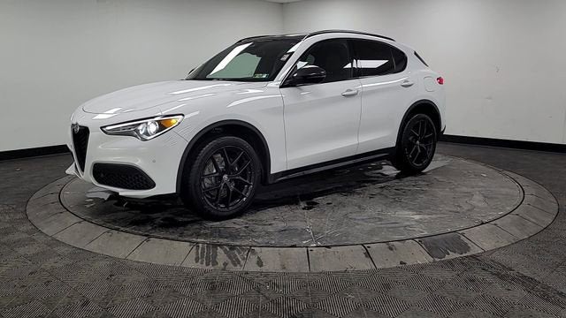 2019 Alfa Romeo Stelvio Ti Sport