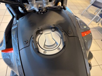 2023 MOTO GUZZI V100 MANDELLO S Base